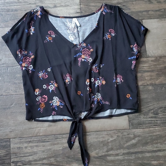 Mudd Tops - Mudd Floral Tie Front Cold Shoulder Top
